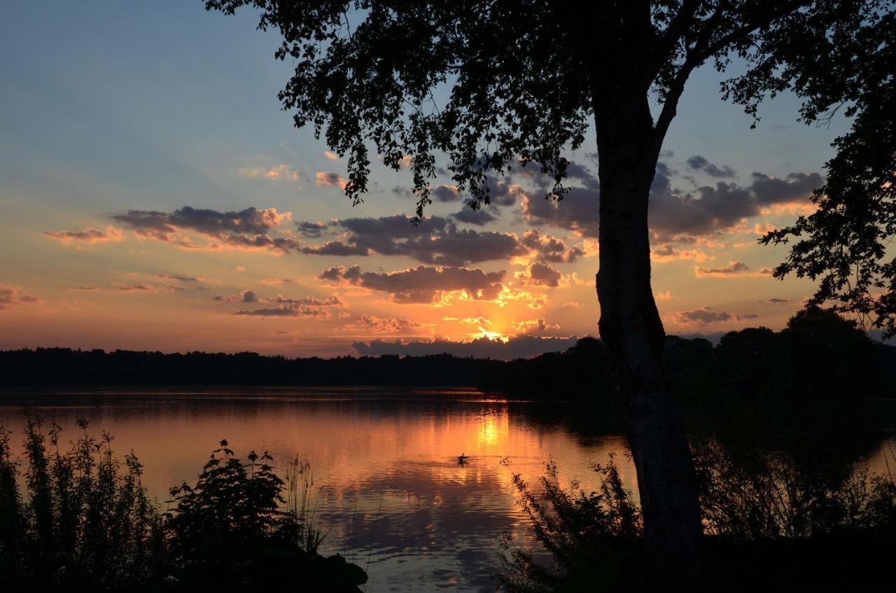 Ferienwohnung Am See Ойтин  Экстерьер фото
